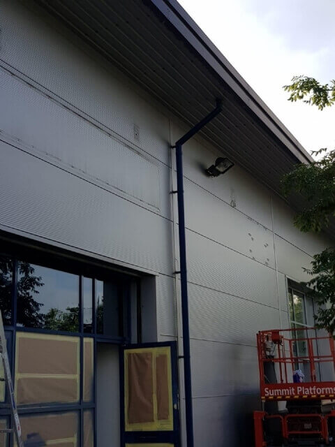 Cladding paint spraying